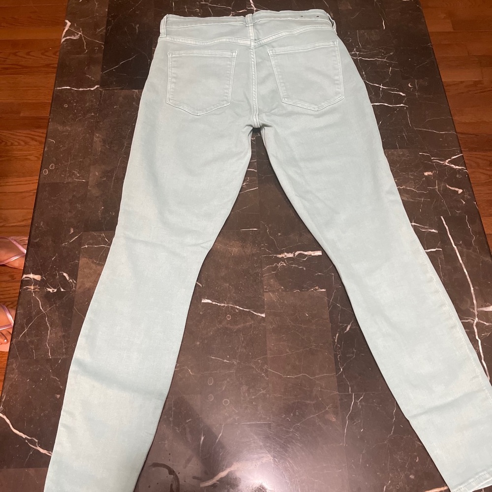 I’m selling jeans!